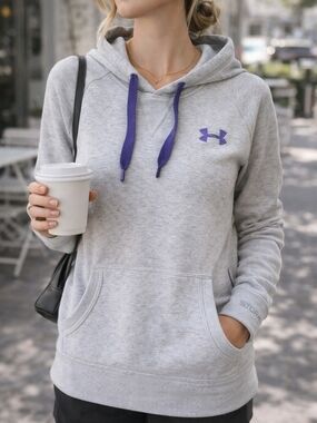 Under Armour Storm Creamy Gray Hoodie M Purple Logo Drawstring Pullover